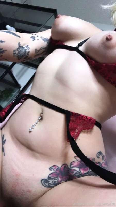 Fuck me deep daddy 😍😍