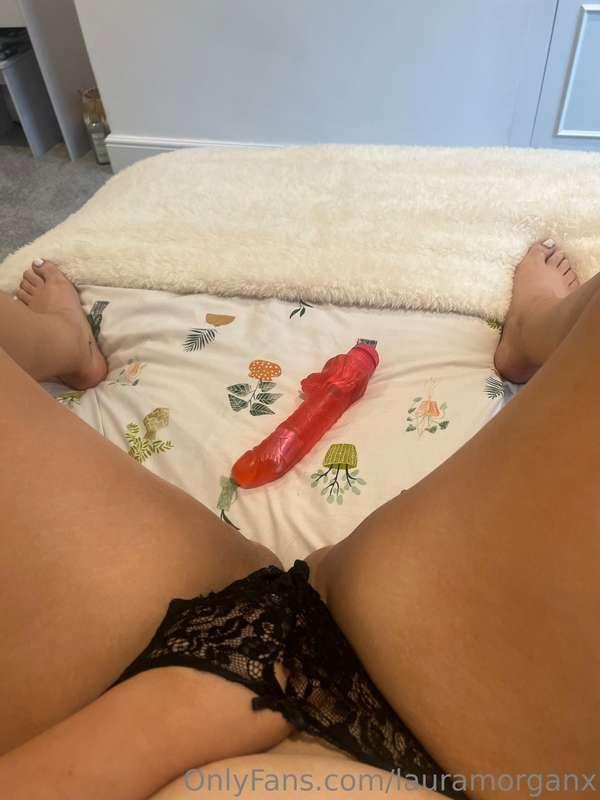 Go check your DMs to see how much fun I had this morning 💦😈