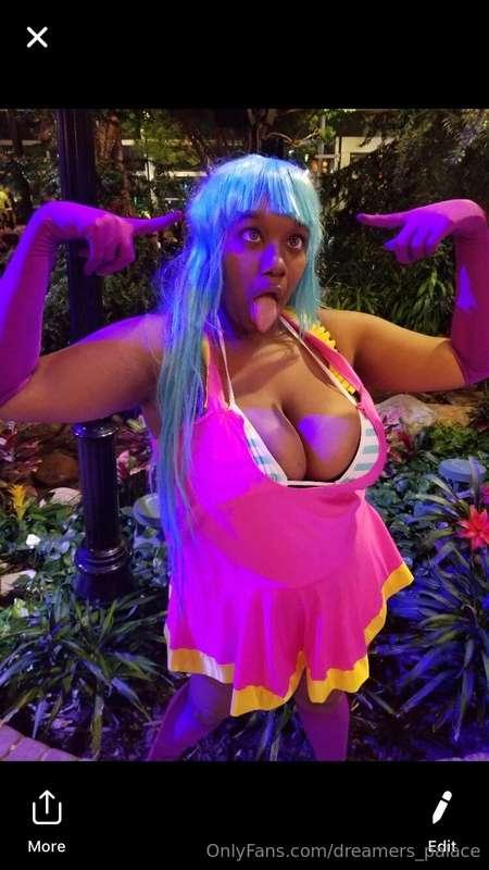 👀👑💕I Needs to bring this cosplay back what do you think ? 💕👀..