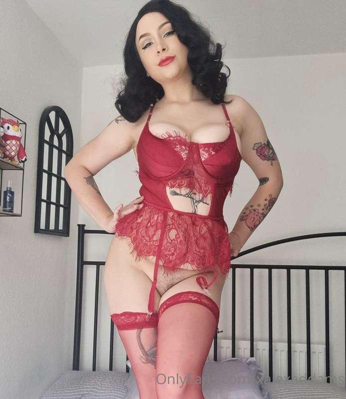 I'd be such a slut for you🥰