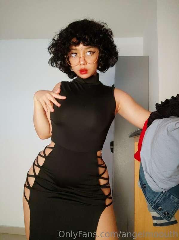 Tell me daddy...Wouldn't you like to tear off this dress? Se..