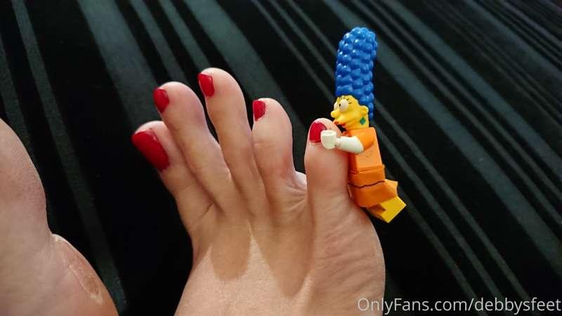 Playing whit Marge Simpson 👣☺️