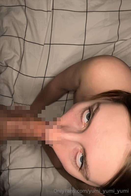 🖤👅 Sweet face. Dirty thoughts.💗 @lilyhoneybunny — tap in now..