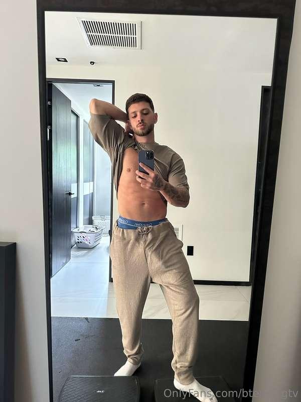 Step on you like this😈