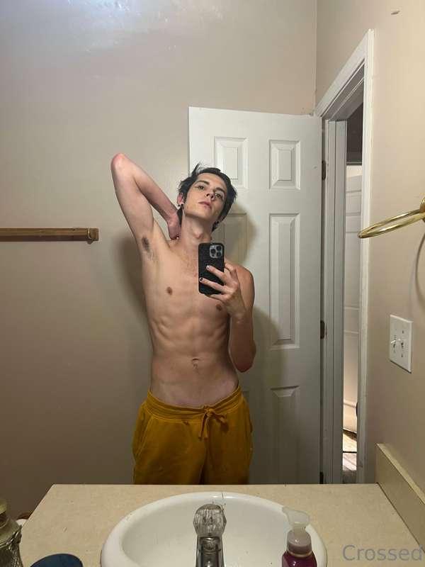 I just got done filming with a guy tonight!! Y’all are gonna..