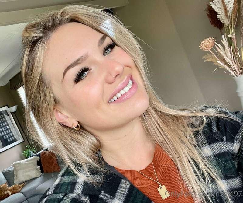 Long weekend vibessss 🦋🦋