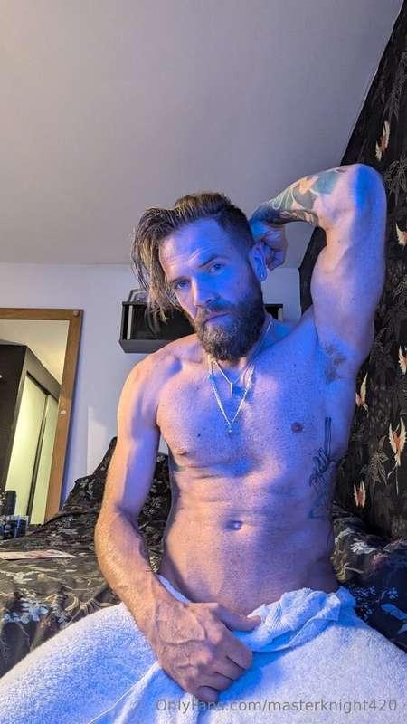 Look into my eyes and tell me what you find!