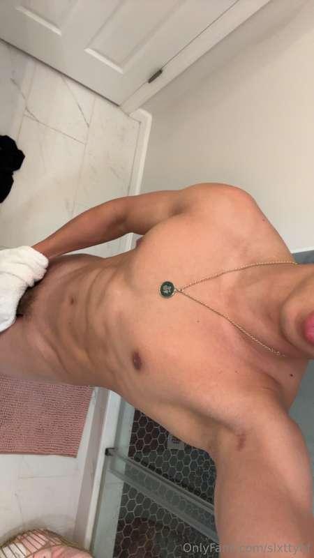 don’t lie. i know you’d get on your knees for me