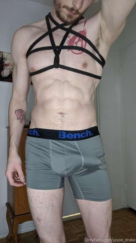 More from that rope harness set! I've got one more thing to ..