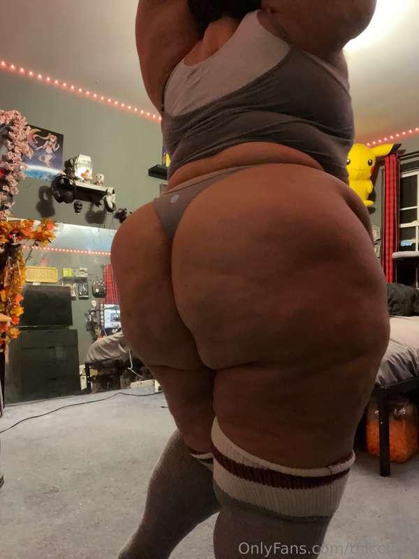 Workouts I’d rather be doing: you fucking me into bimboficat..