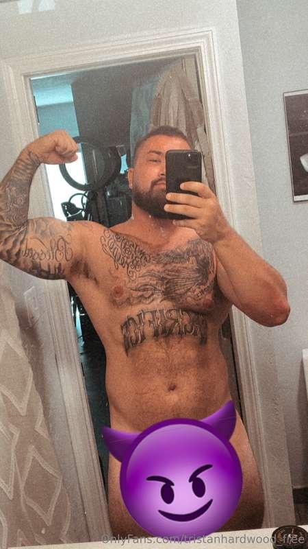 Tip $5 for the uncensored pic sent to your DM’s!