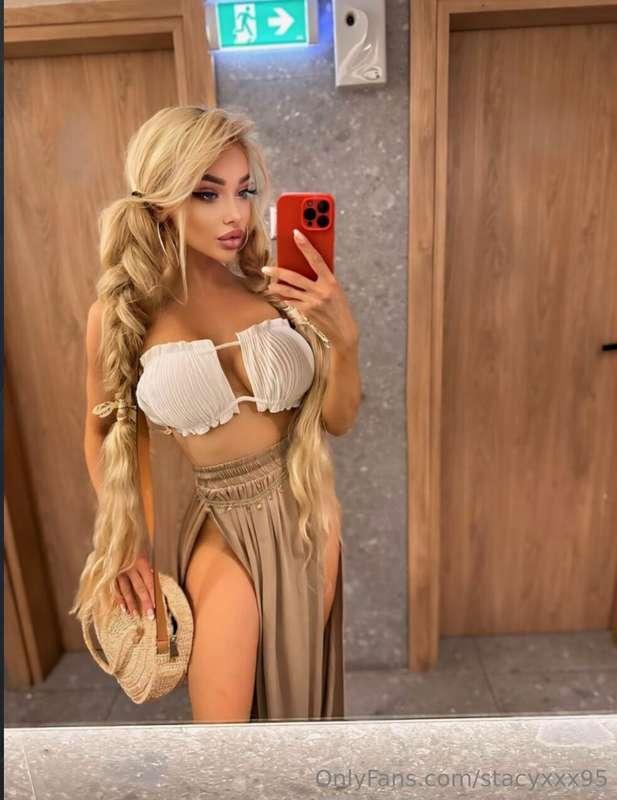 stacyxxx95 main image