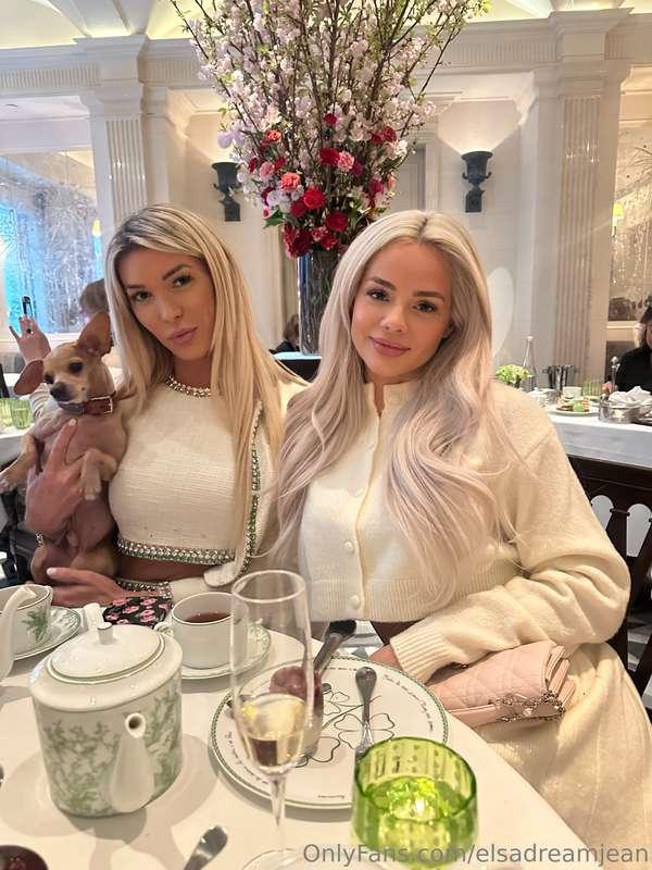 Girls day out💗 Tea time & drinks🫖 Would you treat us to our ..