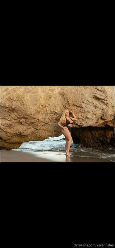Don’t forget about my #Humpday show tomorrow at 3&8pm PST! H..