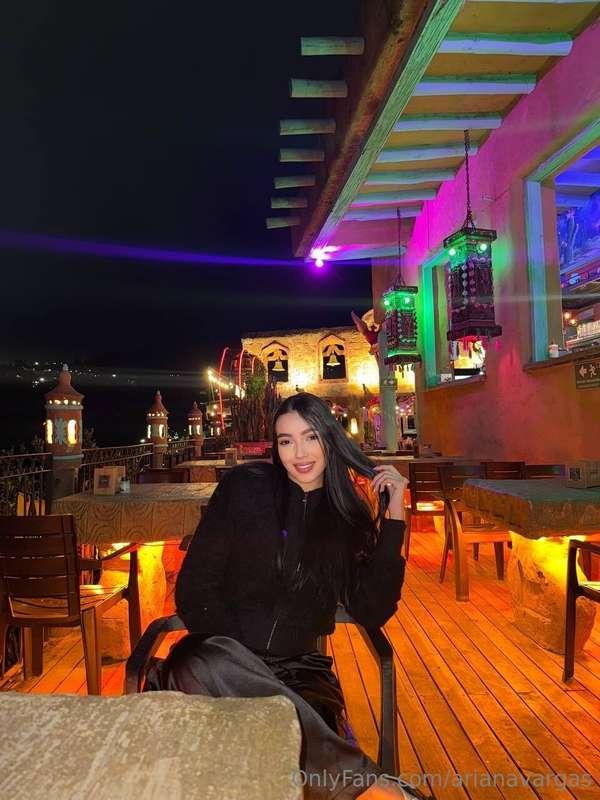 Innocent face, dirty thoughts 😏