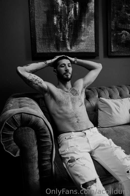 Mi diverto davvero troppo ad usare OnlyFans come un social n..