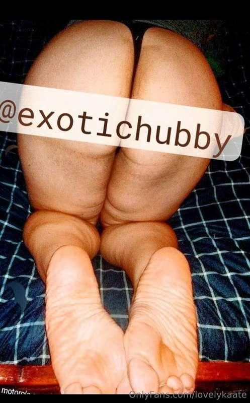 @EXOTICHUBBY
@EXOTICHUBBY  free subscription 
Rich fetishes ..