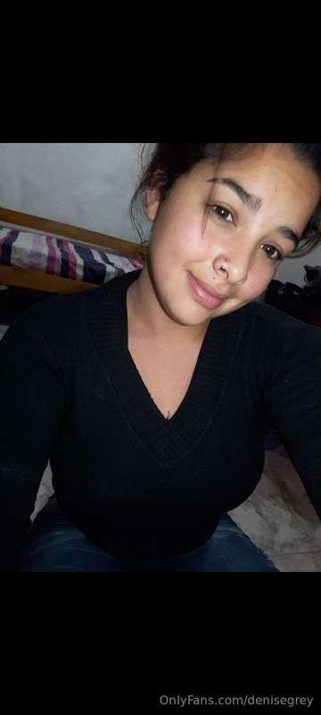 Hello baby, I'm @la_chhona, follow me to talk and have a goo..