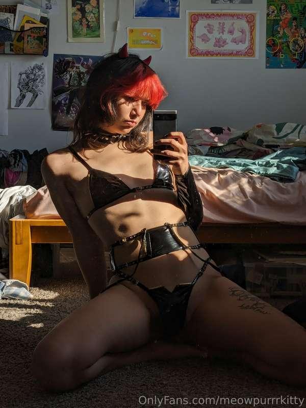 meowpurrrkitty image #2
