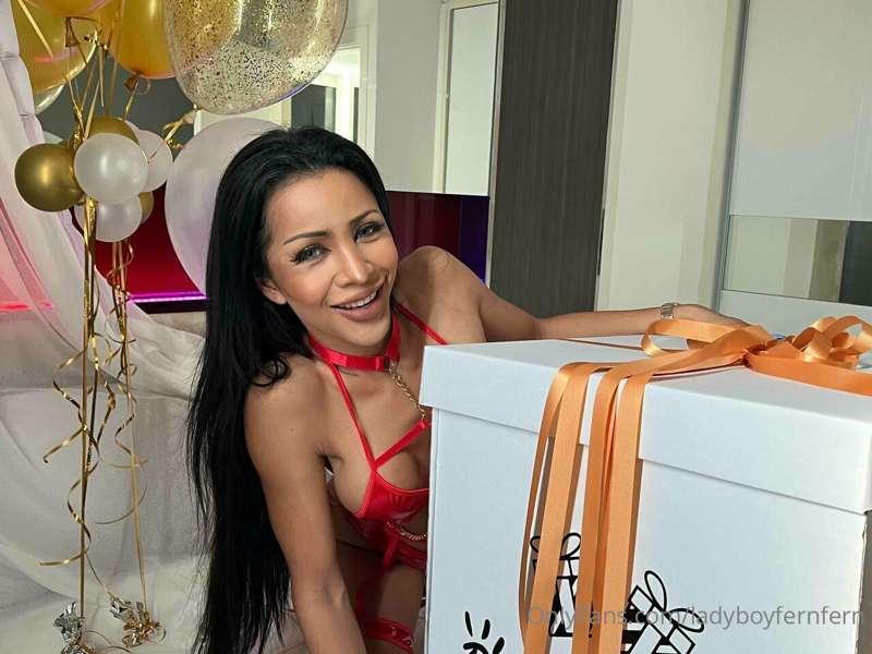 countdown for my birthday! i'll be opening this special gift..