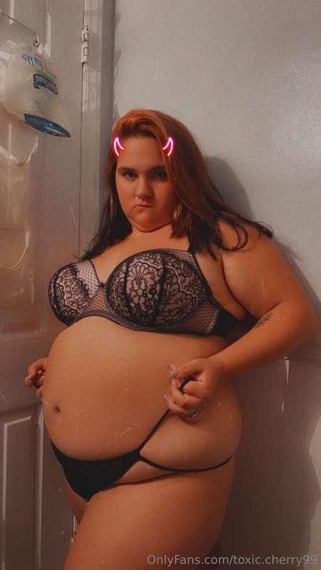 toxic.cherry99 image #0