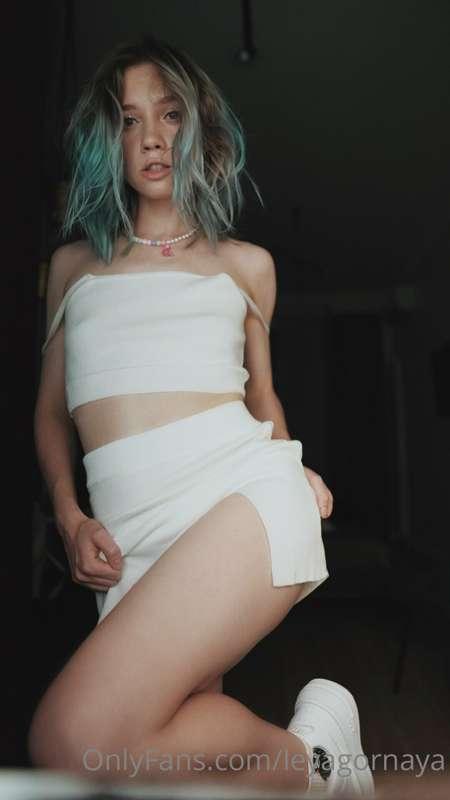 Please don’t look at me like that, I’m shy 🥺👉🏻👈🏻