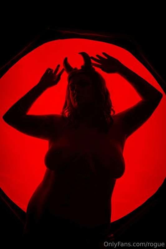 Happy Halloween😈