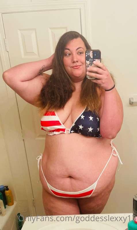 It’s a little late, but happy 4th 🇺🇸❤️💙😈