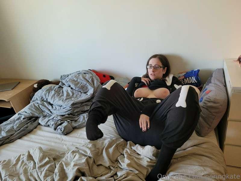 boringkate image #33