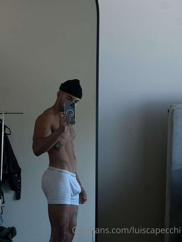Check your DM’s to watch me take it off ;)