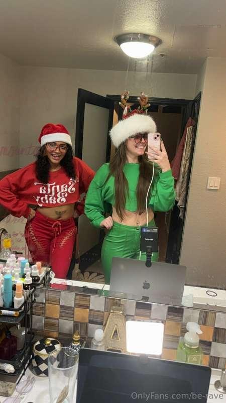 merry christmas eve from your fav dynamic duo @goalgoddess