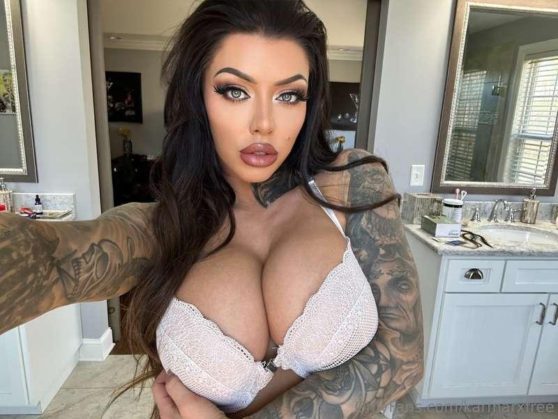 ＦＡＳＴＥＳＴ　ＦＡＮ$30 for $2,000 in content ‧₊ ᵎᵎ 🍒 ⋅ ˚✮(1 per pers..