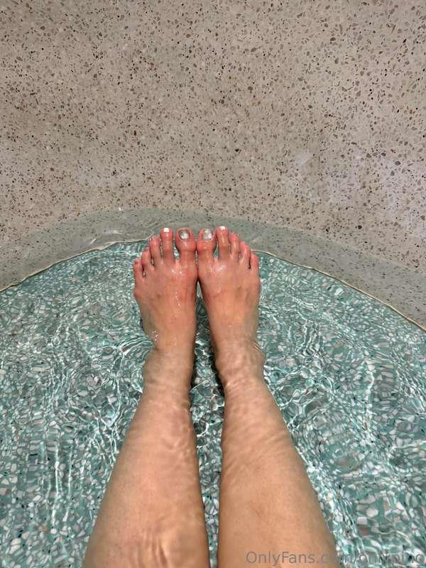 Just you and me tonight… 😏💦
