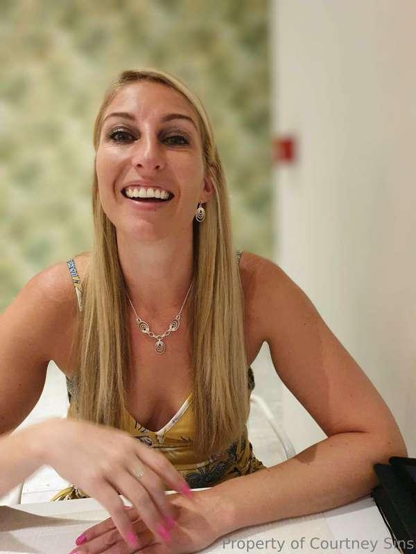 courtneysinsxo main image