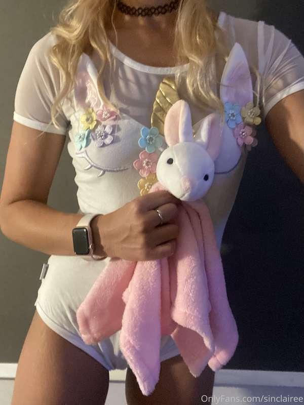 Daddy’s little delicate unicorn 🦄