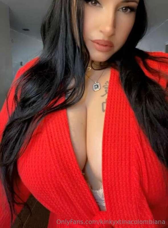 All of my porn is on my main page ♥️ @xtinacolombiana 