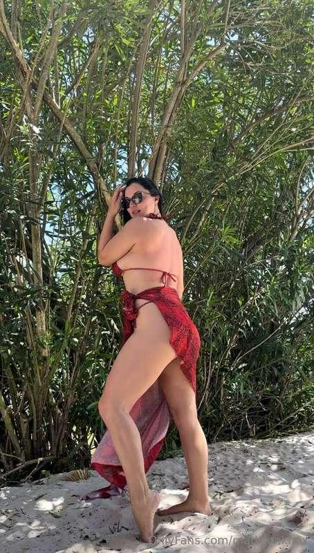 be a good boy and give me what I want👅