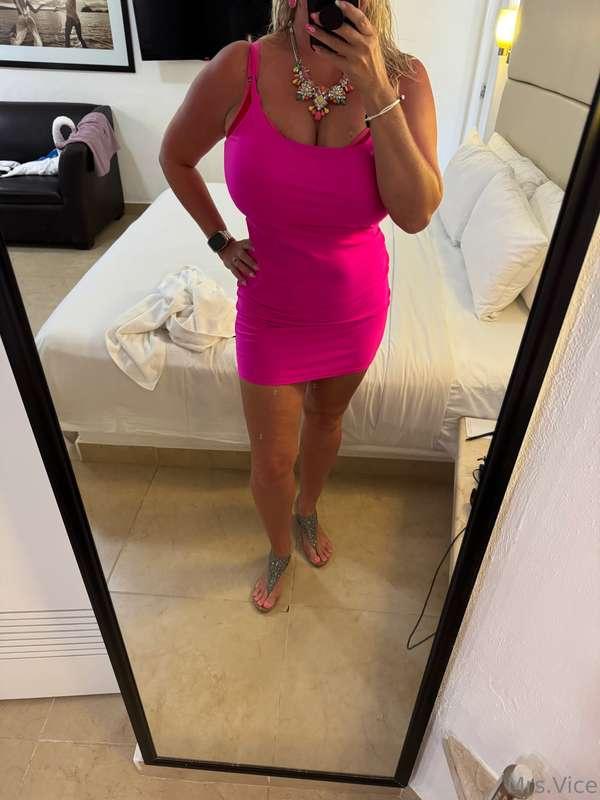Little pink dress 💗