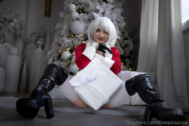 It's the most wonderful time of the month~ When the first PP..