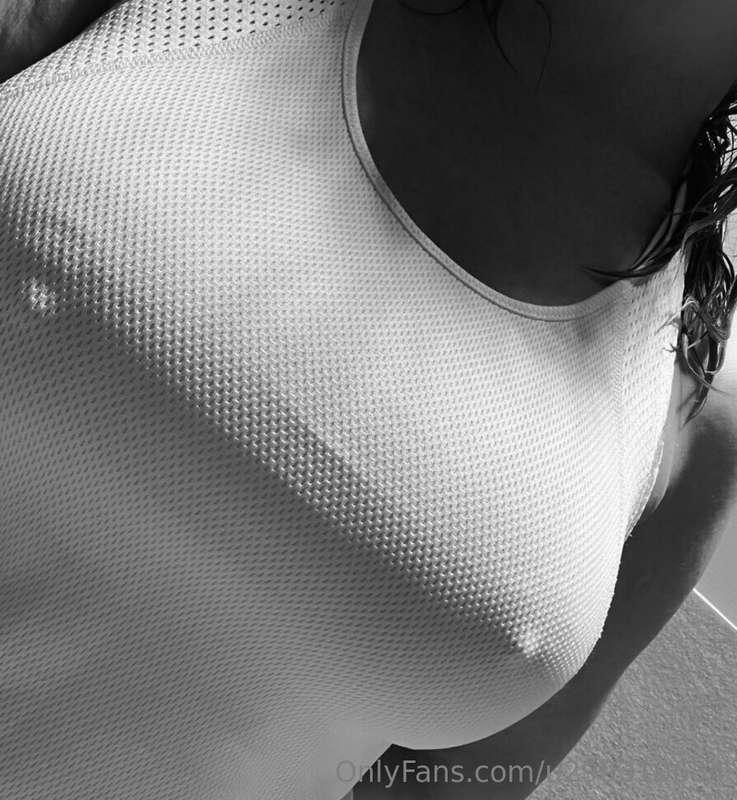 Quick trip to the gym…which of you would come an workout wit..
