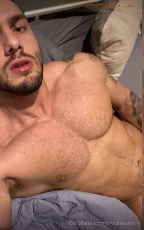 Hairy chest or smooth and shaved? Which one gets your heart ..