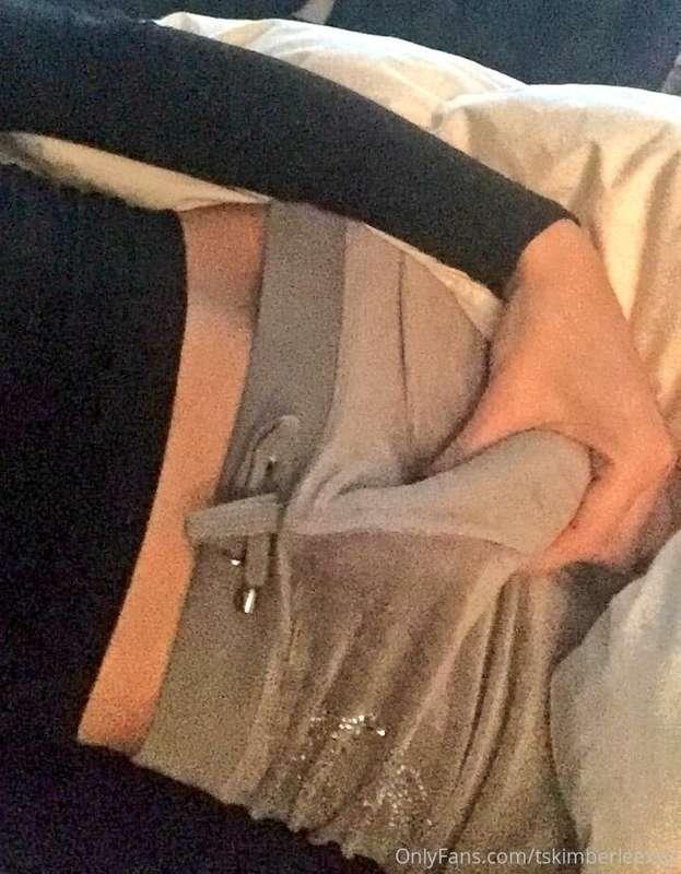 Hard and Horny 🍆🍆👄
