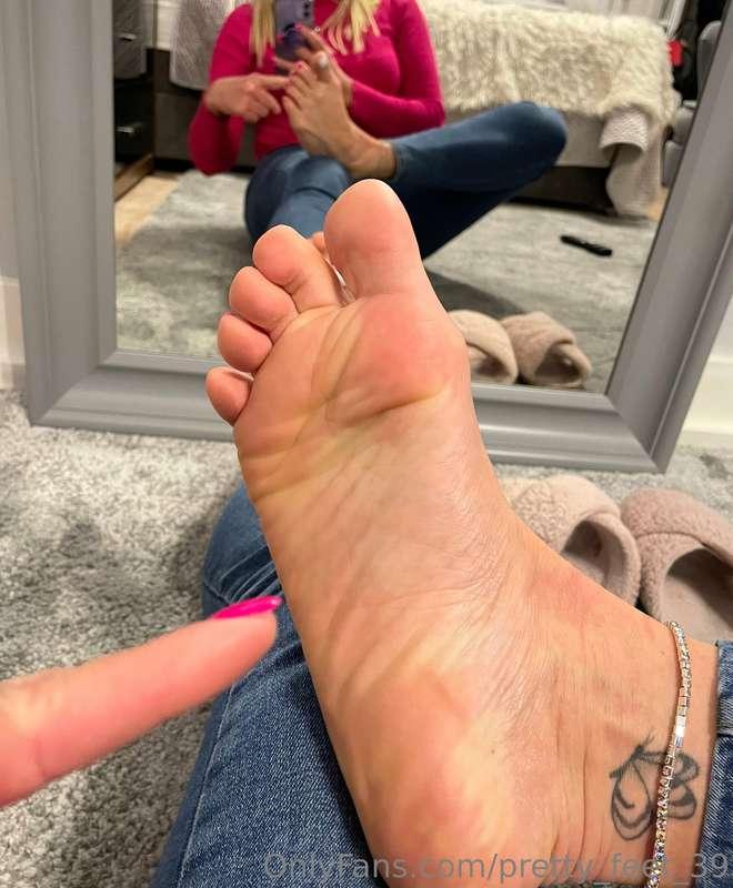 Soles or toes?