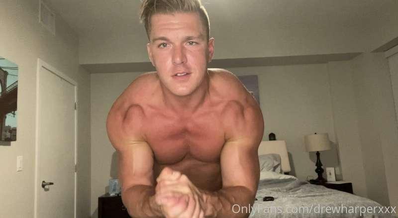 I want to be on top of you. Now. 😈😉🔞