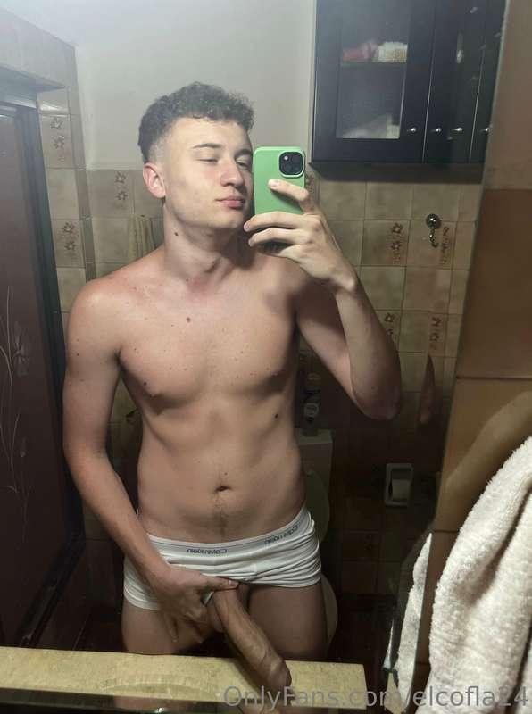 So you wanna suck my XXL DICK?🍆🥵