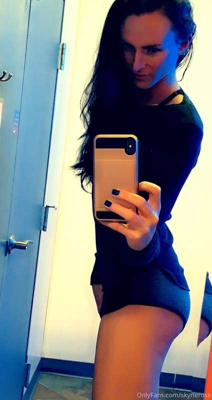 You buy me lunch & I’ll be your lunch 💕