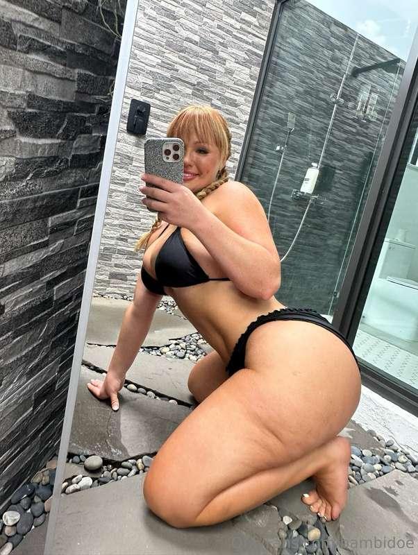 Thick thighs save lives 🫣😘