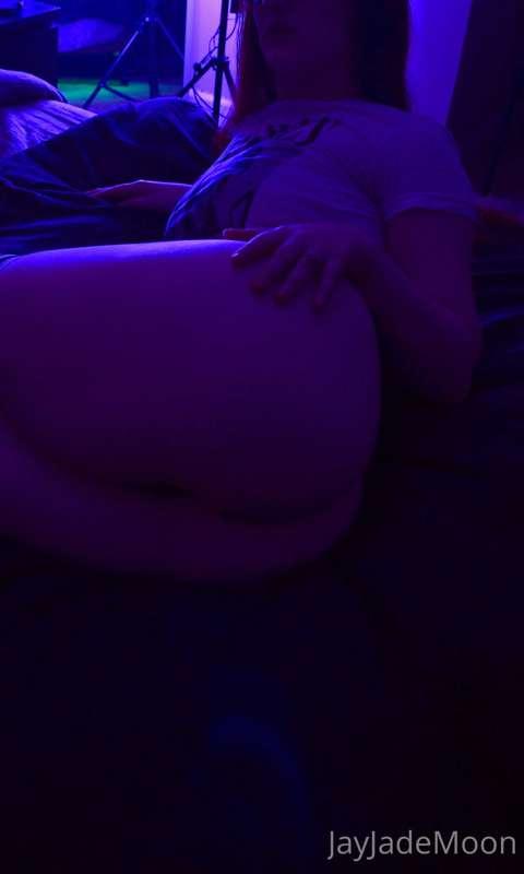Lights off or on?
