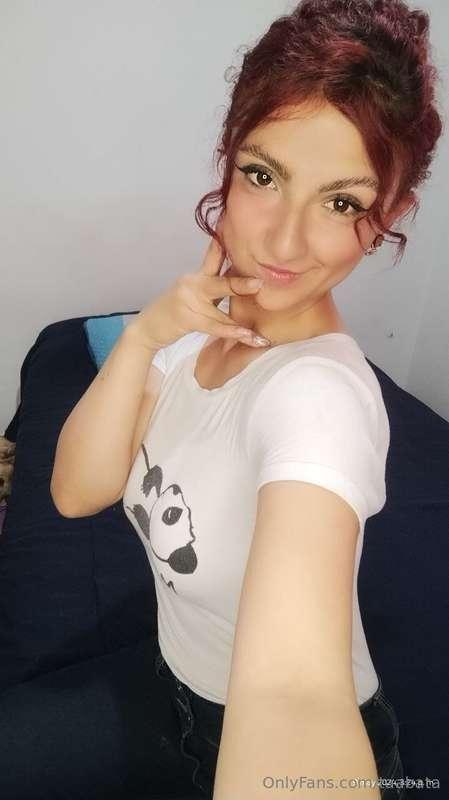 Sometimes a casual look is ok too, do you agree with me? 🥰