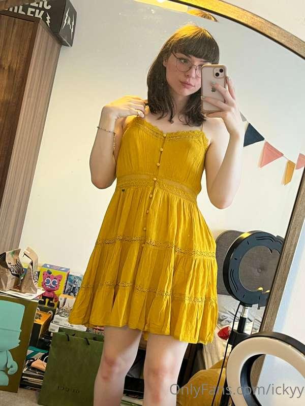 I’m ready for our picnic 😌 
Sandwiches, snacks, drinks…. Und..